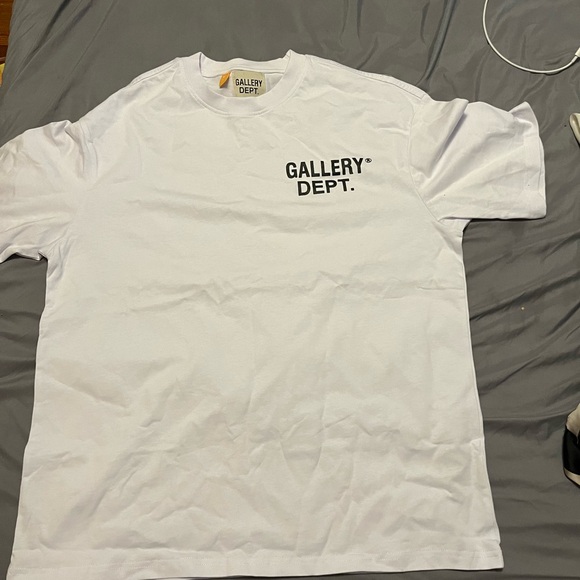 Gallery Other - Gallery Dept White Short Sleeve Tee Size Mens M